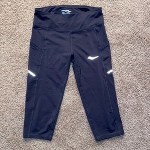 Saucony Grey Running Capri